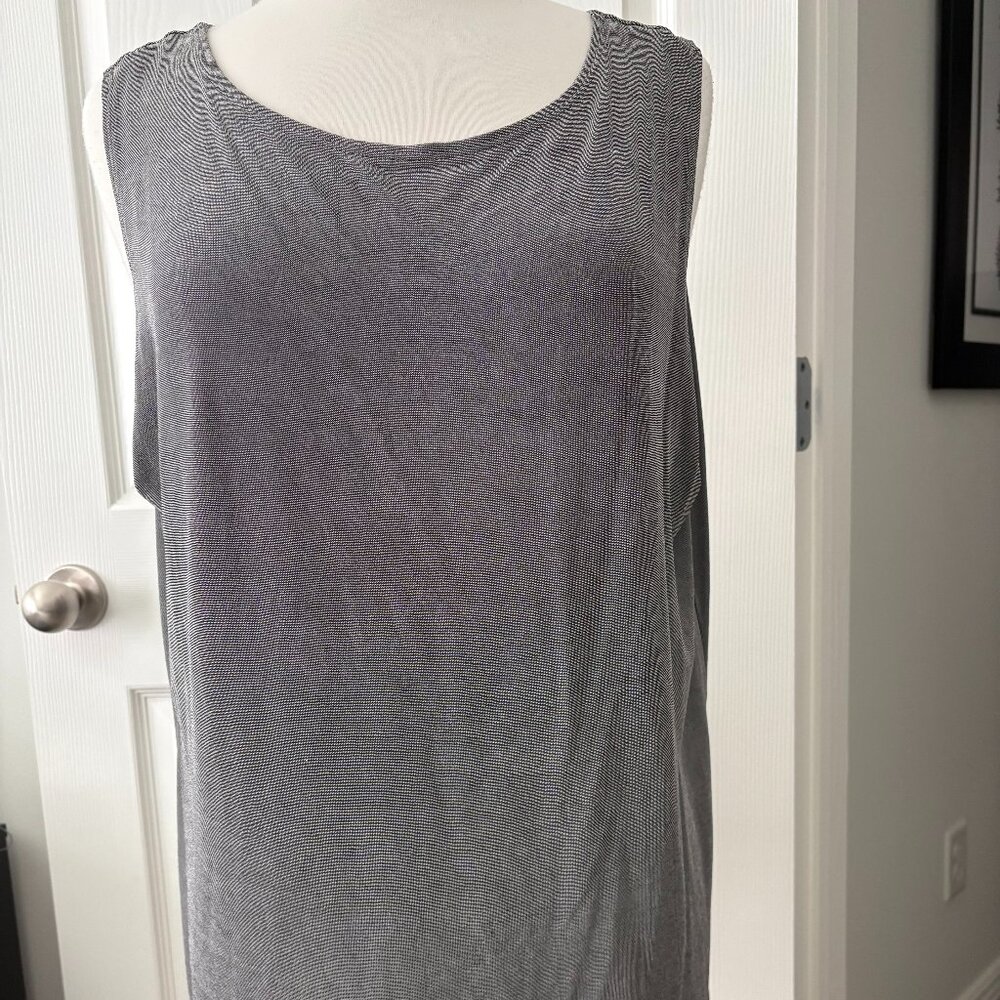 Gray Sleeveless Top Chico's Travelers Size 3